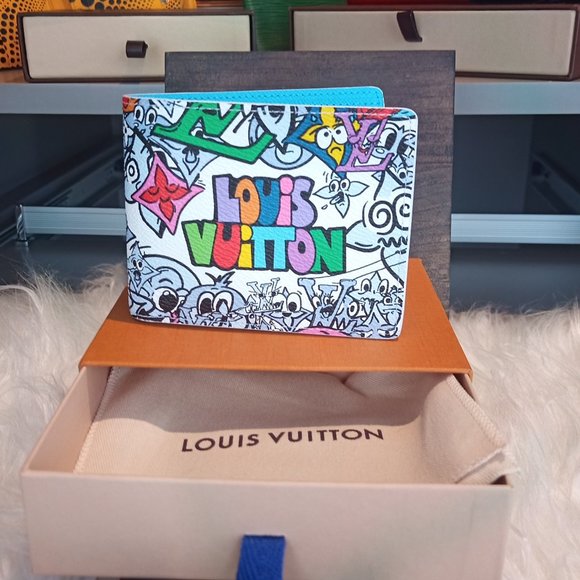 RARE LV COMIC Multiple Wallet (SS23 Virgil's Last Project) BNWT! Full Inclusion - Picture 2 of 14